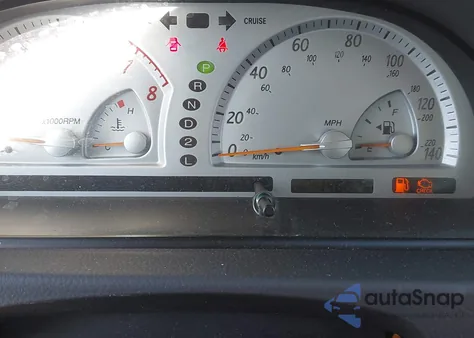 2002 Toyota Camry Se V6 z USA, uszkodzony, nr VIN 4T1BF32K02U002717